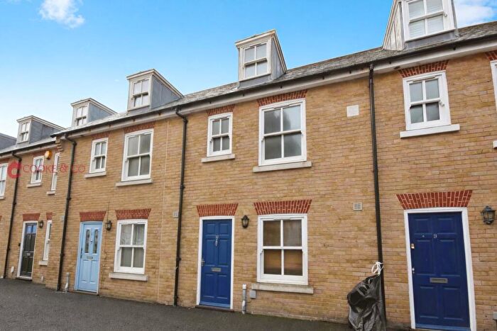 3 Bedroom Terraced House For Sale In Irchester Street, Ramsgate, CT11
