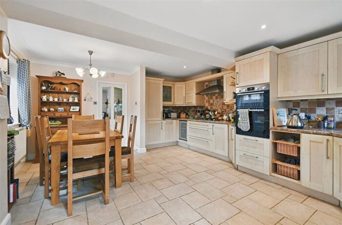 3 Bedroom Terraced House For Sale In Waterside, Boroughbridge, York, YO51