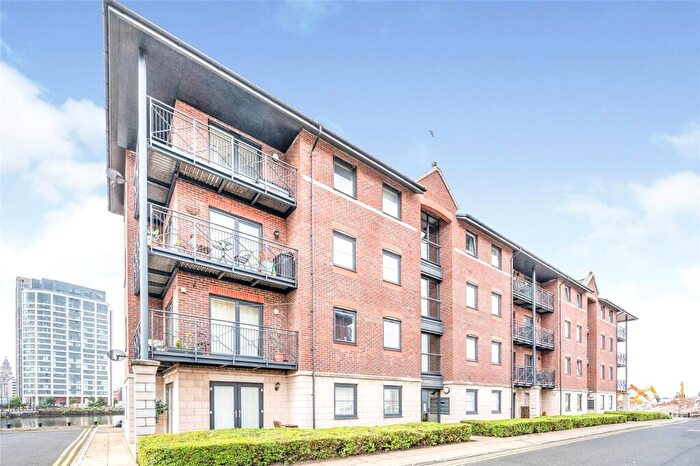 2 Bedroom Apartment To Rent In Waterloo Quay, L3