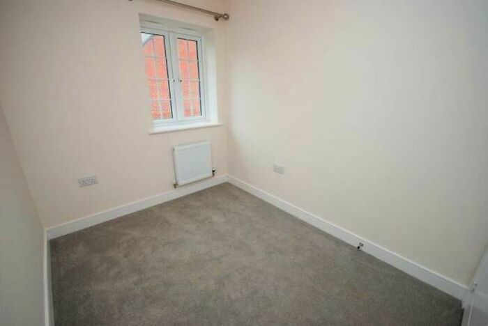 3 Bedroom Semi-Detached House To Rent In Harrowell Close, Cawston, Rugby, Warwickshire, CV23