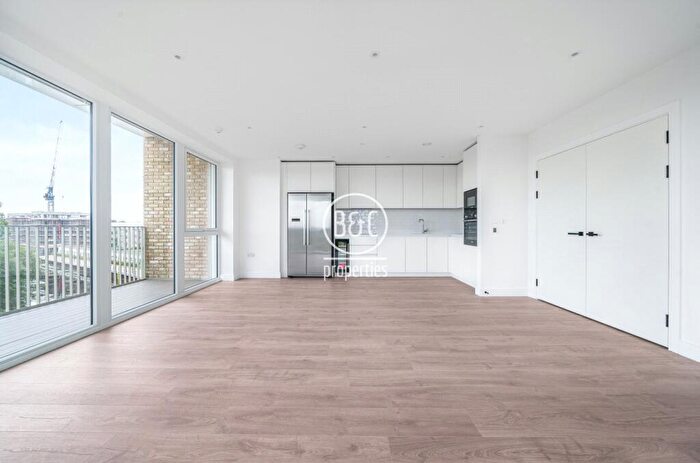 3 Bedroom Apartment To Rent In Caldon Boulevard, Grand Union, Wembley, HA0