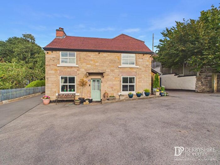 4 Bedroom Detached House For Sale In Hillside Rise, Belper, DE56
