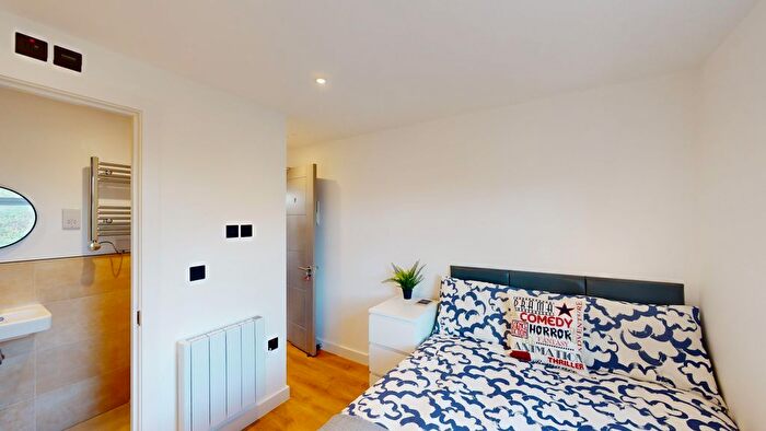 Studio To Rent In Grasmere Avenue, London, W3