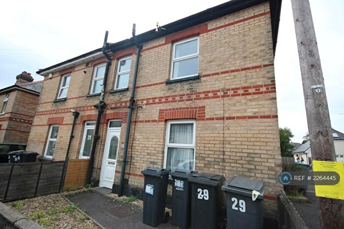 6 Bedroom Semi-Detached House To Rent In Wycliffe Road, Bournemouth, BH9