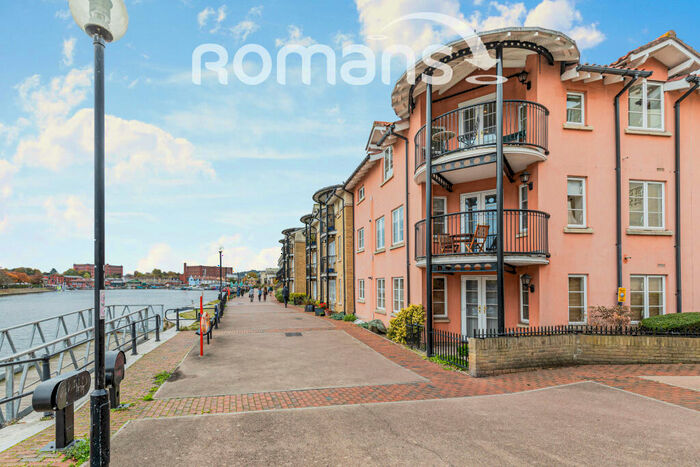 2 Bedroom Apartment To Rent In Pooles Wharf, Bristol Harbourside, BS8