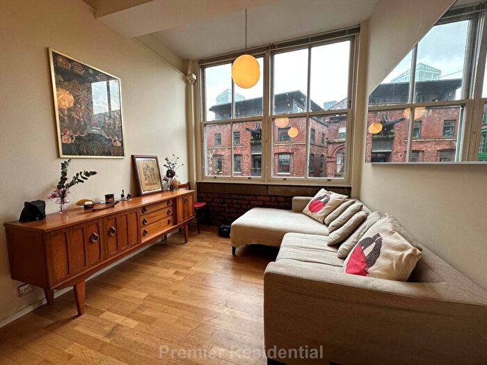 1 Bedroom Apartment To Rent In Church Street, Manchester, M4