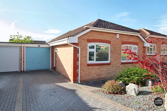 2 Bedroom Detached Bungalow For Sale In Haldon Way, Bobblestock, Hereford, HR4