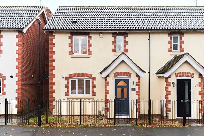 2 Bedroom Semi-Detached House For Sale In Wynwards Road, Abbey Meads, Swindon, Wiltshire, SN25