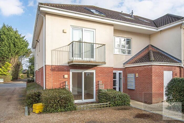 2 Bedroom Flat For Sale In East Lodge, Norwich, NR7