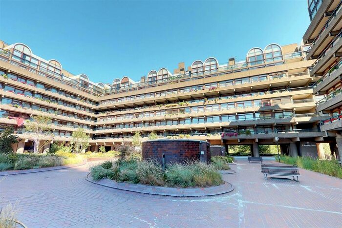 1 Bedroom Flat To Rent In Bunyan Court, Barbican, London, EC2Y