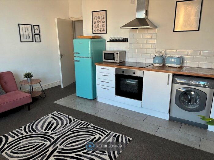 2 Bedroom Flat To Rent In Northdown Road, Margate, CT9