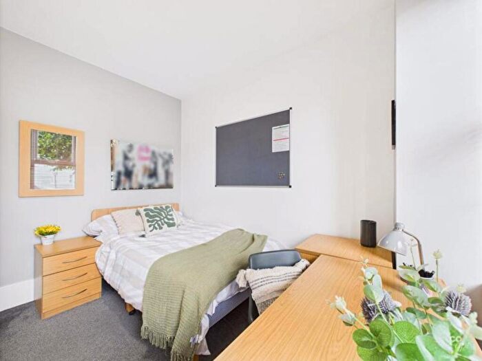 1 Bedroom Terraced House To Rent In Riley Road, Brighton, BN2