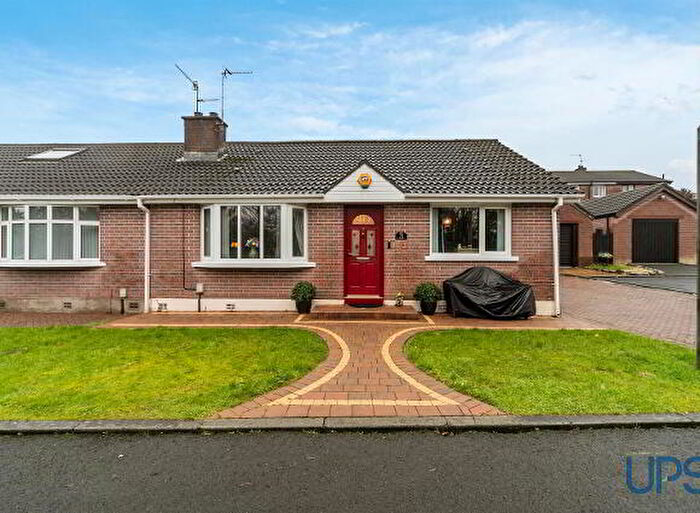4 Bedroom Semi-detached Bungalows For Sale In Lagmore Grove, Belfast, BT17