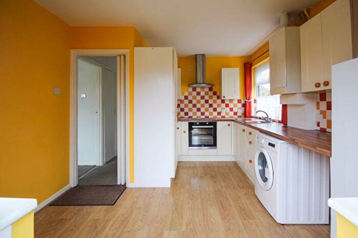 2 Bedroom Bungalow For Sale In Hawkinge, CT18