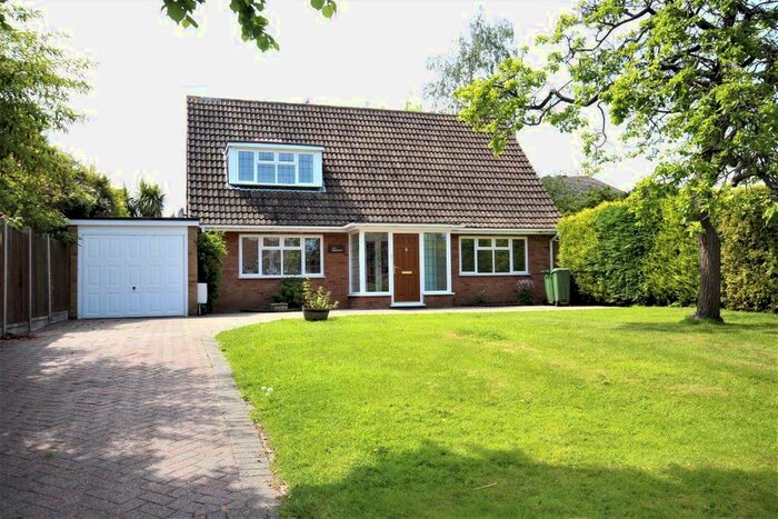 3 Bedroom Property To Rent In High Road, Langdon Hills, Basildon, SS16