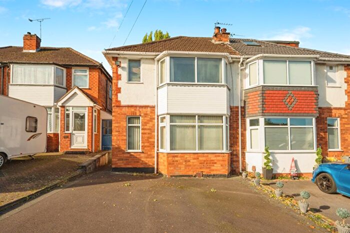 2 Bedroom Semi-Detached House For Sale In Dovercourt Road, Birmingham, B26