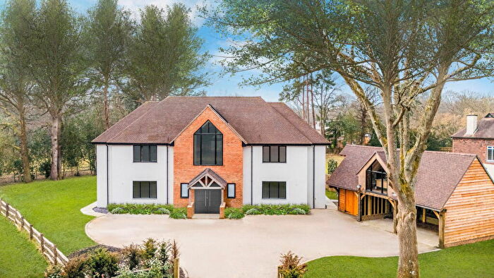 5 Bedroom Detached House For Sale In Crawley Down Road, Felbridge, West Sussex, RH19