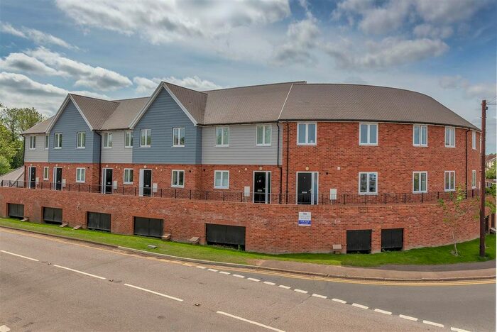 3 Bedroom Terraced House To Rent In Branbridges Road, East Peckham, Tonbridge, TN12