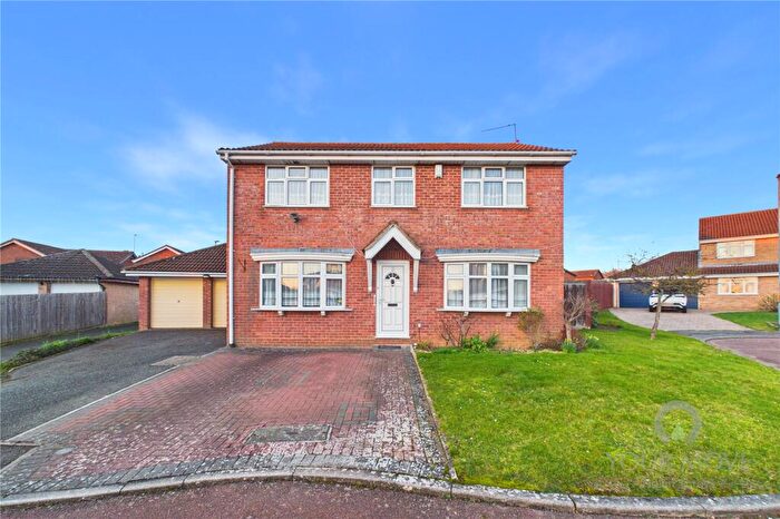 4 Bedroom Detached House For Sale In Bowmans Close, West Hunsbury, Northampton, NN4