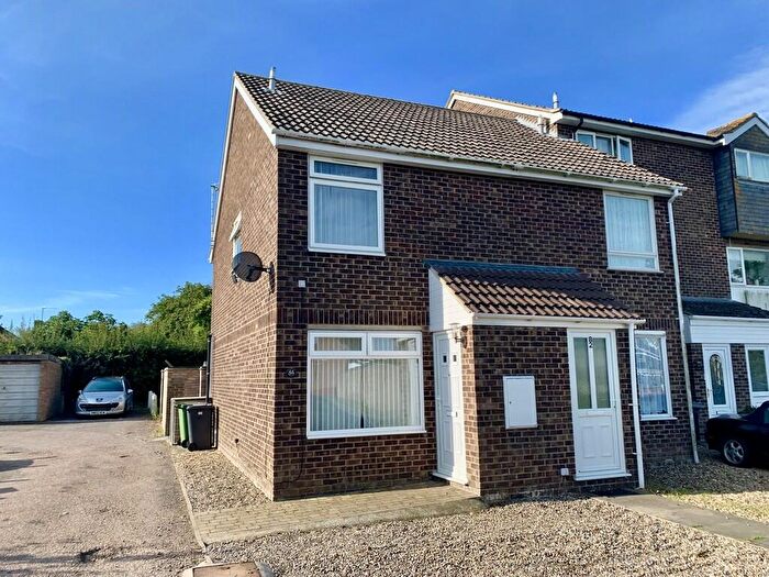 2 Bedroom End Of Terrace House To Rent In Marlborough Green Crescent, Martham, NR29