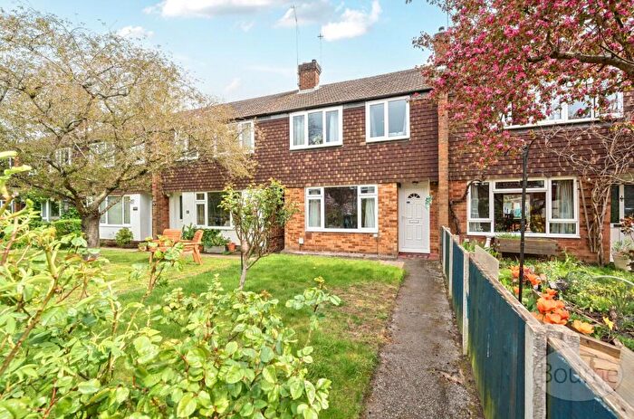 3 Bedroom Terraced House For Sale In Heath Drive, Brookwood, Woking, Surrey, GU24