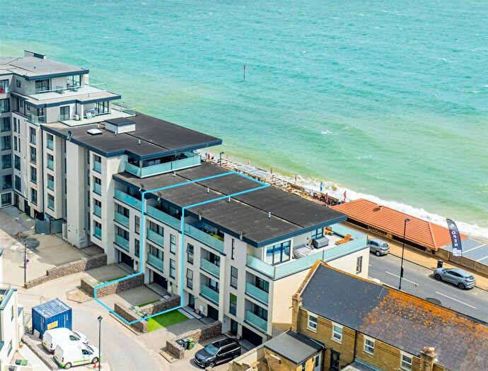 5 Bedroom Town House For Sale In Sandown, Isle Of Wight, PO36