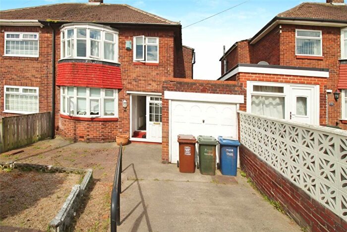 3 Bedroom Semi-Detached House For Sale In Silver Lonnen, Newcastle Upon Tyne, Tyne And Wear, NE5