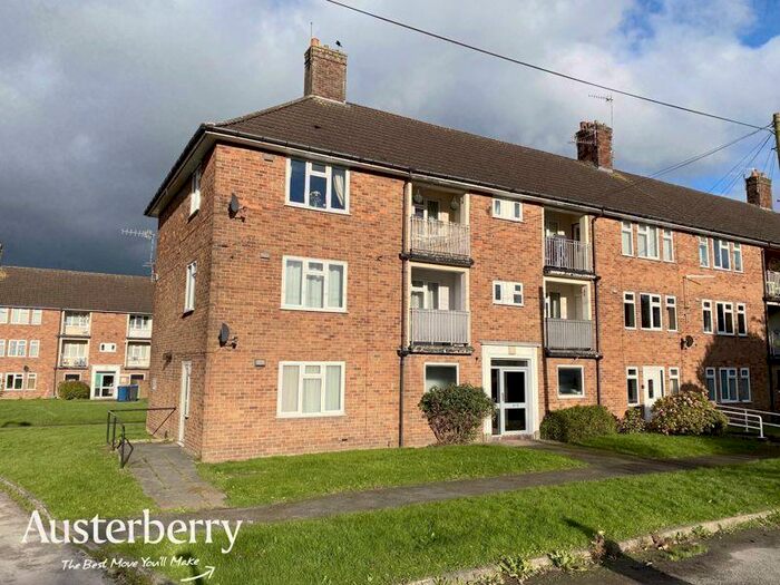 2 Bedroom Flat To Rent In Cedar Court, Mayfield Drive, Blythe Bridge, Stoke-On-Trent, ST11