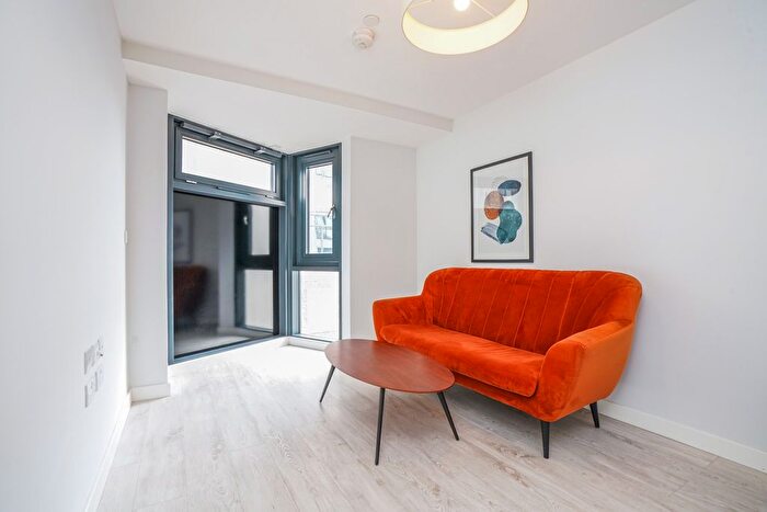1 Bedroom Flat To Rent In Atkinson Street, Leeds, LS10