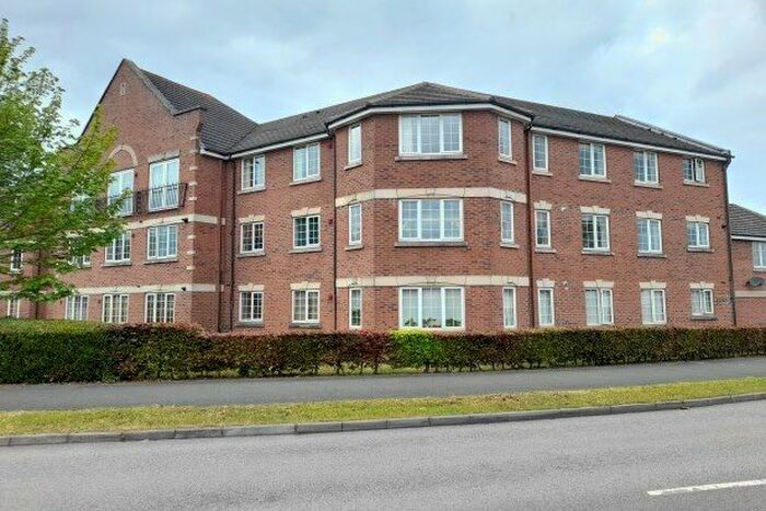 2 Bedroom Flat To Rent In Timken Way, Daventry, NN11
