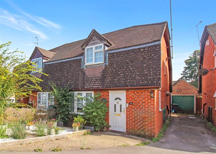 3 Bedroom Semi-Detached House For Sale In St Andrews, Whitehill, GU35