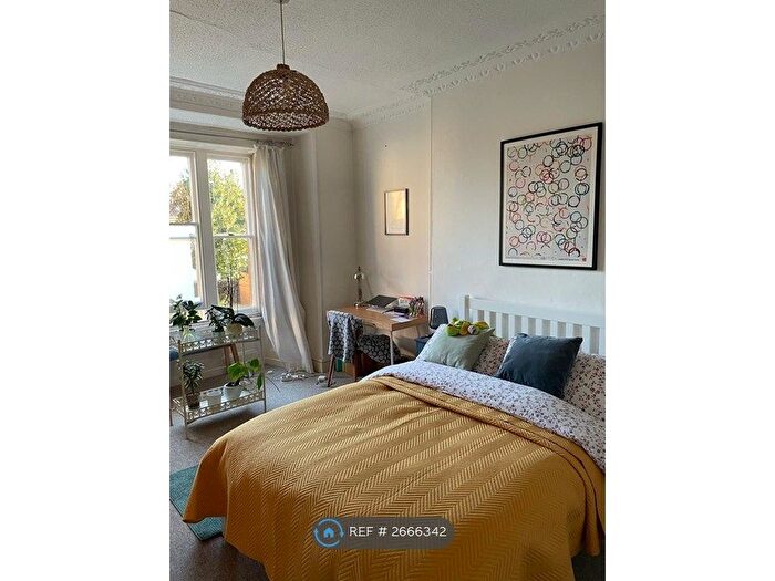 1 Bedroom Flat To Rent In Fremantle Road, Bristol, BS6