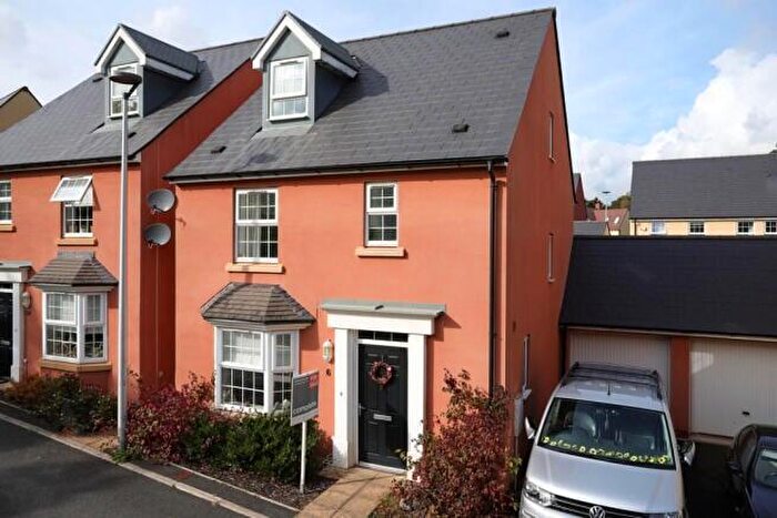 4 Bedroom Detached House For Sale In Leworthy Drive, Exeter, EX1