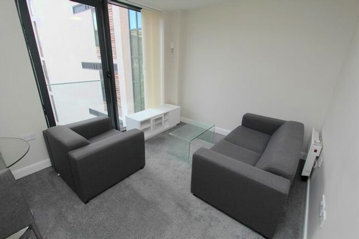 2 Bedroom Flat To Rent In Skinner Lane, Leeds, LS7