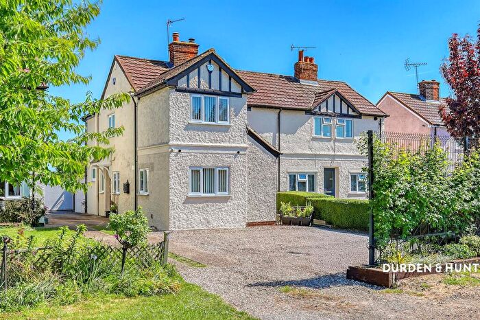 3 Bedroom Semi Detached House For Sale In Dunmow Road, Beauchamp Roding, CM5