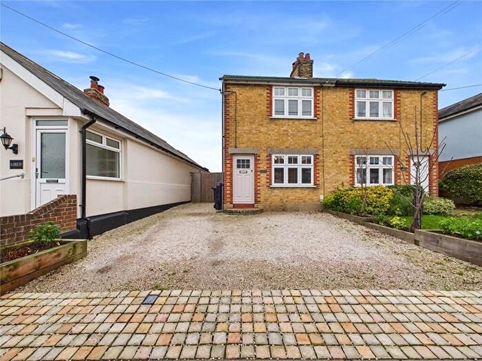 3 Bedroom Semi Detached House For Sale In The Green, Hatfield Peverel, Chelmsford, Essex, CM3