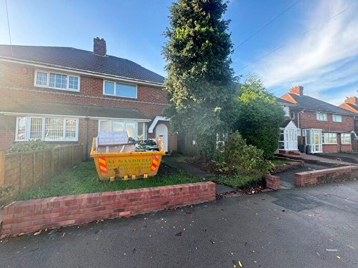 3 Bedroom Semi-Detached House To Rent In Dyas Road, Great Barr, Birmingham, B44