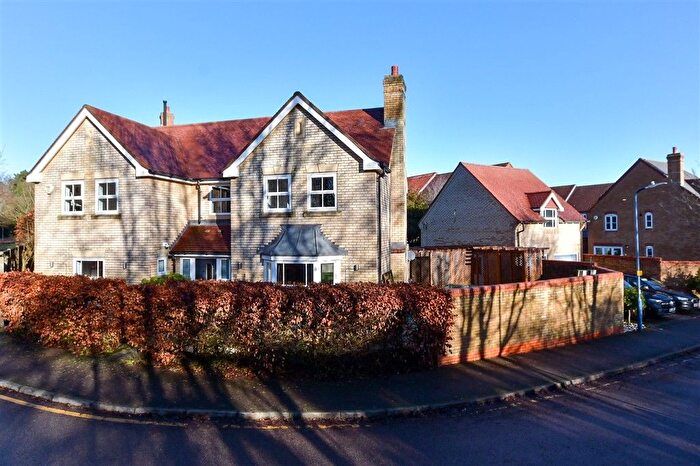 4 Bedroom Detached House For Sale In Freshland Road, Maidstone, Kent, ME16