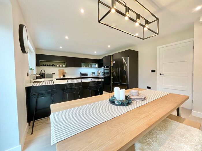 4 Bedroom Detached House For Sale In Tudor Close, Market Drayton, TF9