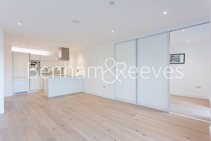 2 Bedroom Flat To Rent In Commercial Street, Wapping, E1