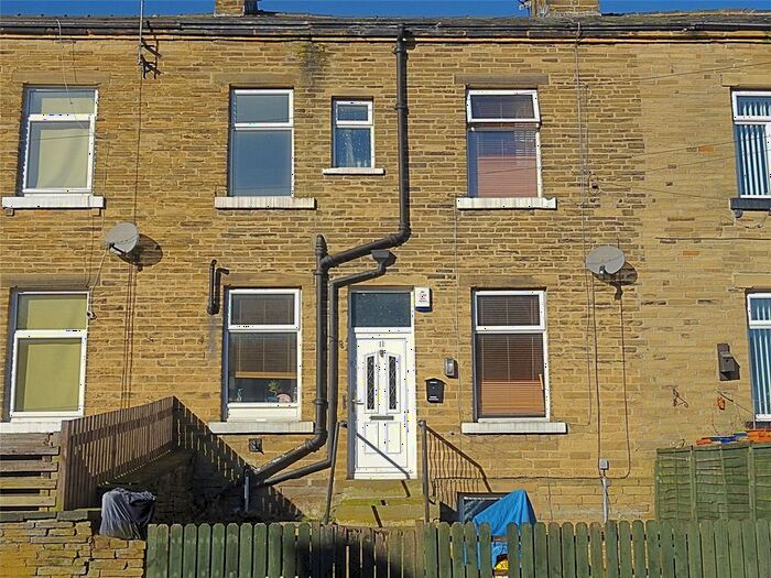 2 Bedroom Terraced House To Rent In Grape Street, Allerton, Bradford, West Yorkshire, BD15