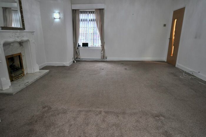 4 Bedroom Bungalow For Sale In Wynne Grove, Denton, M34