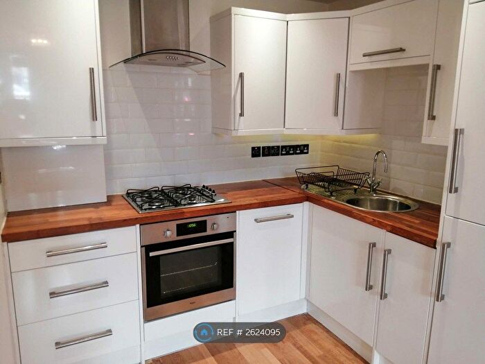 1 Bedroom Flat To Rent In Spence Court, South Norwood, SE25