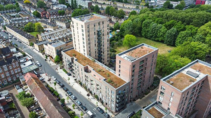 2 Bedroom Flat For Sale In Vespucci Court, Limehouse, E14