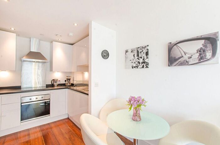 1 Bedroom Flat To Rent In Duckman Tower, Canary Wharf, London, E14