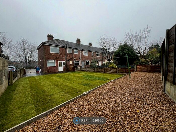 3 Bedroom Semi-Detached House To Rent In Cromwell Road, Swinton, Manchester, M27