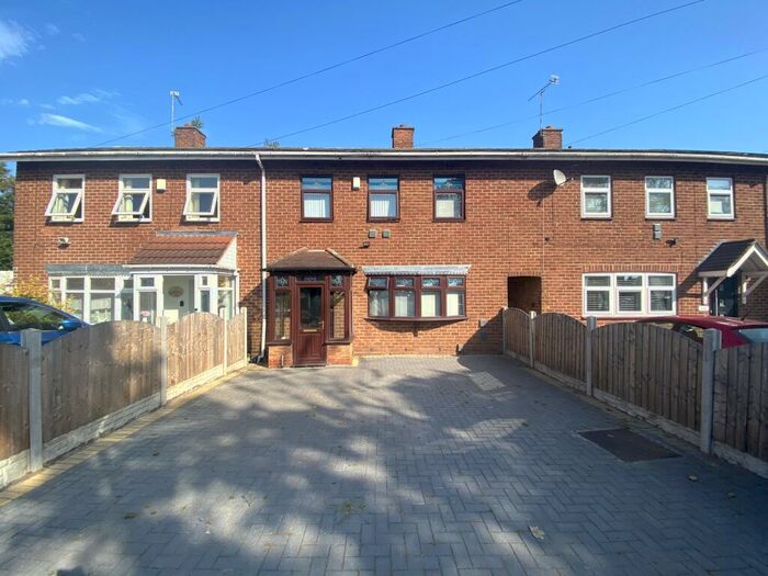 3 Bedroom House To Rent In Meadway, Stechford, Birmingham, West Midlands, B33