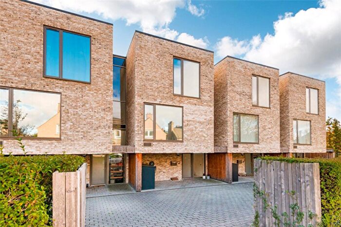 5 Bedroom Terraced House For Sale In Woodhall Avenue, Juniper Green, Midlothian, EH14