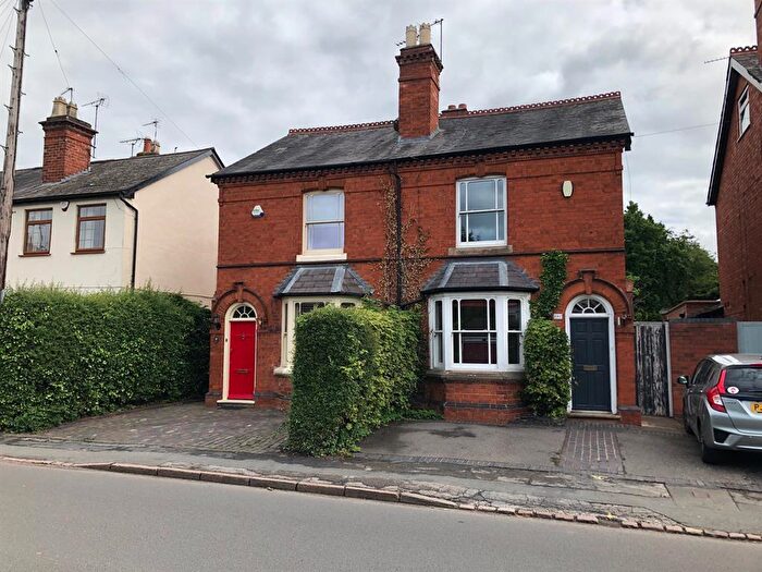 2 Bedroom Semi-Detached House To Rent In Lodge Road, Knowle, Solihull, B93