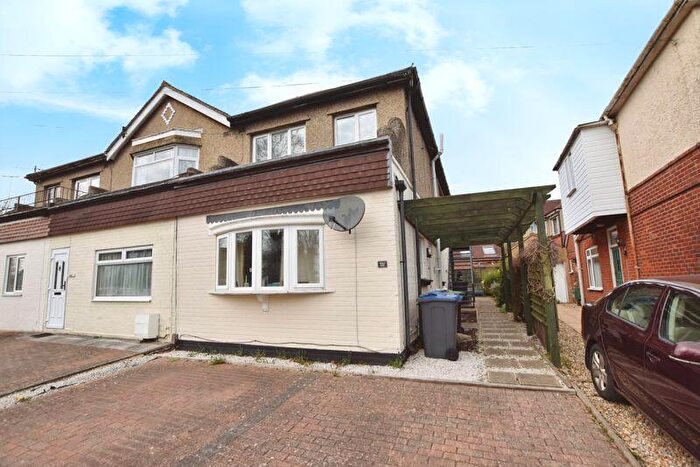2 Bedroom Flat To Rent In Roman Road, Salisbury, SP2